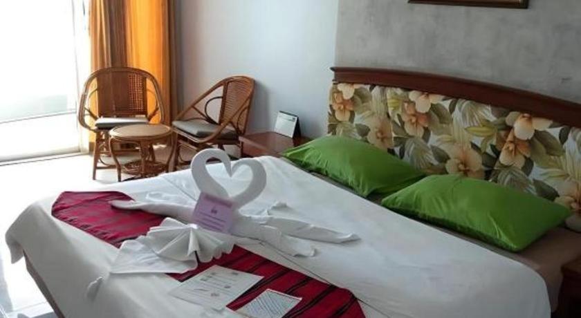Kiengpiman Hotel Mukdahan Zewnętrze zdjęcie